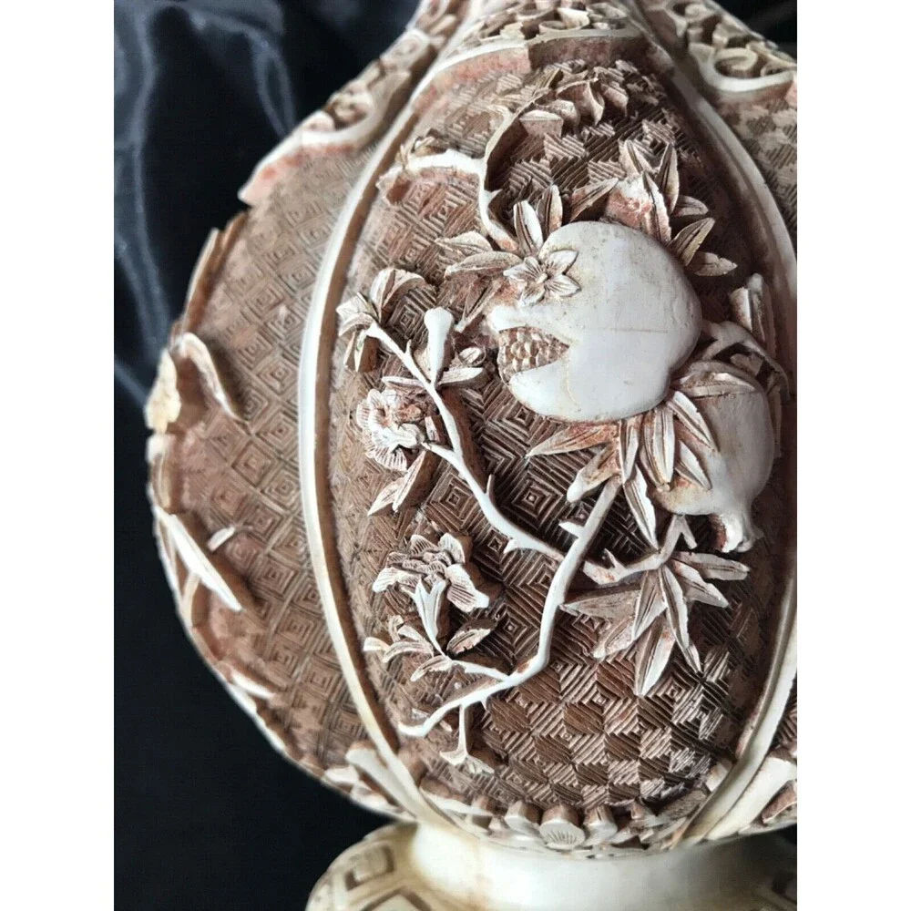 Ivory vintage arnart